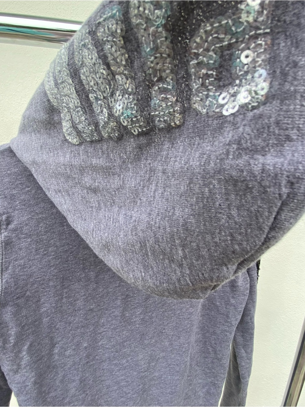 Y2K Victoria’s Secret Grey Love Pink Sequin Full Zip Hoodie Size XS - Picture 8 of 9